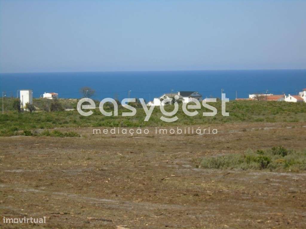 Terreno com 20000 m2 e uma Excelente vista mar em Vale Furado - Grande imagem: 2/20