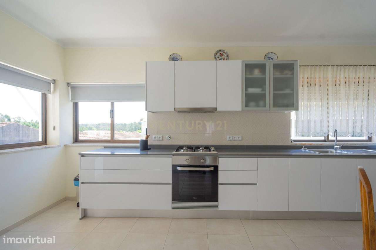 Moradia T3 com anexos e garagem para 3 carros – Canedo, Pampilhosa - Grande imagem: 4/60