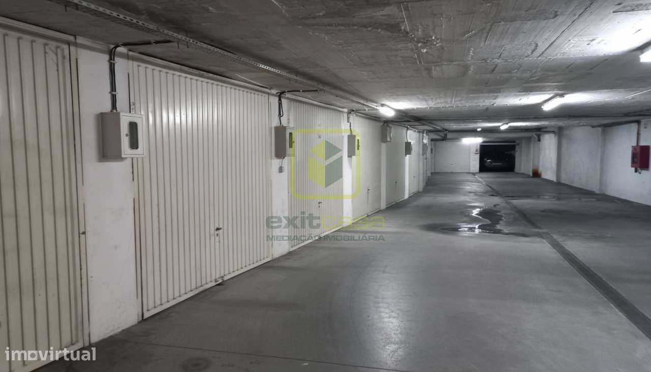 Garagem Fechada - Grande imagem: 4/7