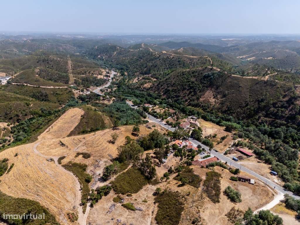 Moradia T4 isolada com terreno de grande dimensão entre Portimão e ...-7