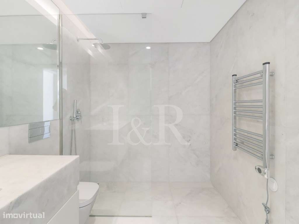 Penthouse T4+1 com terraço, piscina e vista rio no Dafundo, Oeiras-35