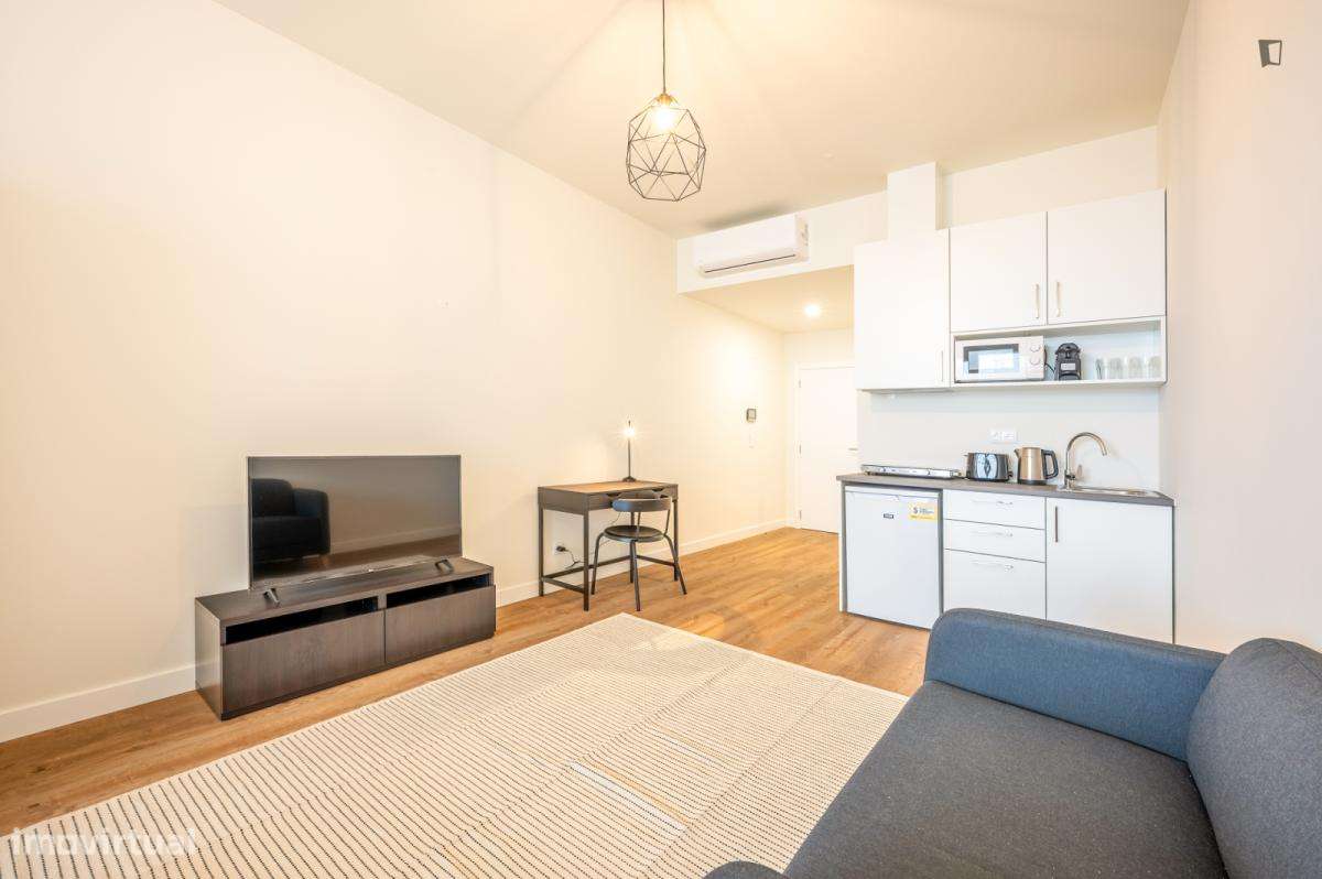 Estúdio - localizado em Olaias Lisbon - Grande imagem: 4/12