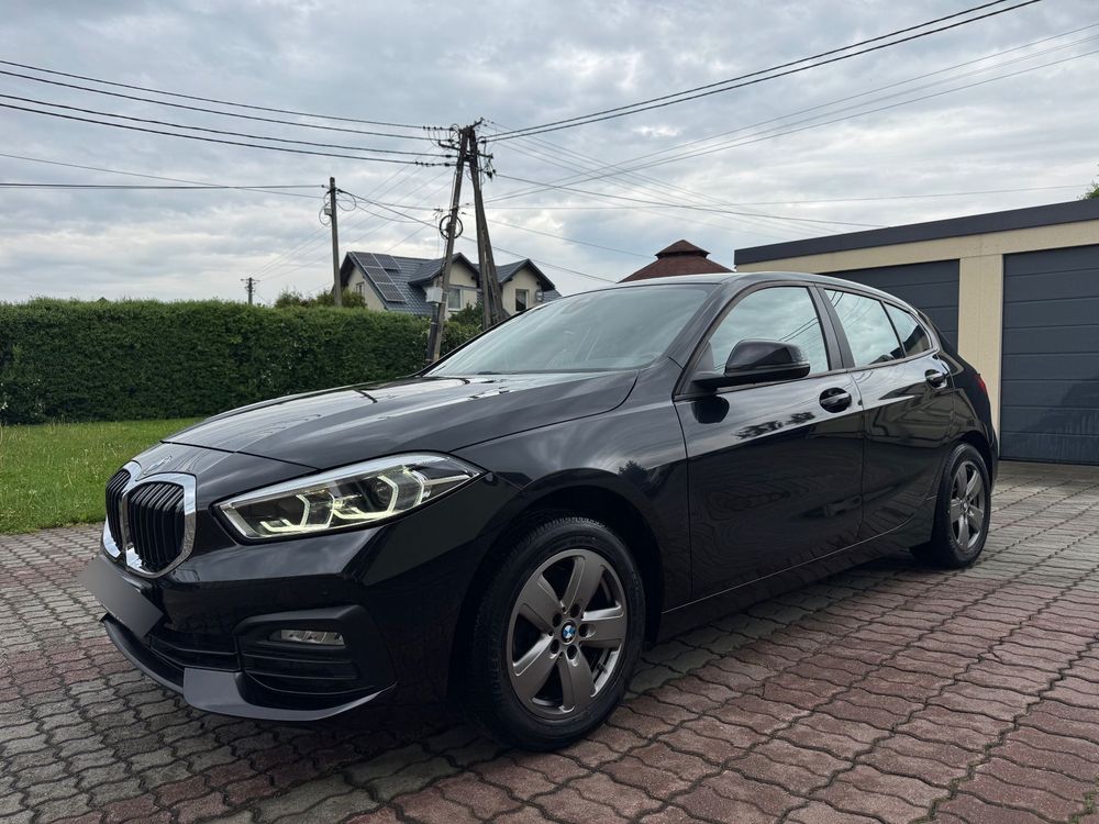 BMW 1 Series F40 118d Advantage sport 2022