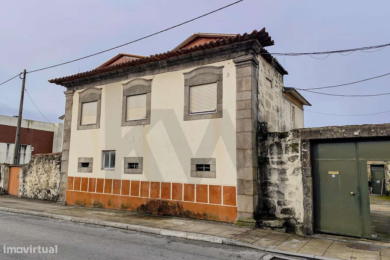 Moradia para recuperar na Senhora da Hora — Circunvalação e NorteShopp - Grande imagem: 2/10