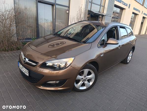 Opel Astra - 1