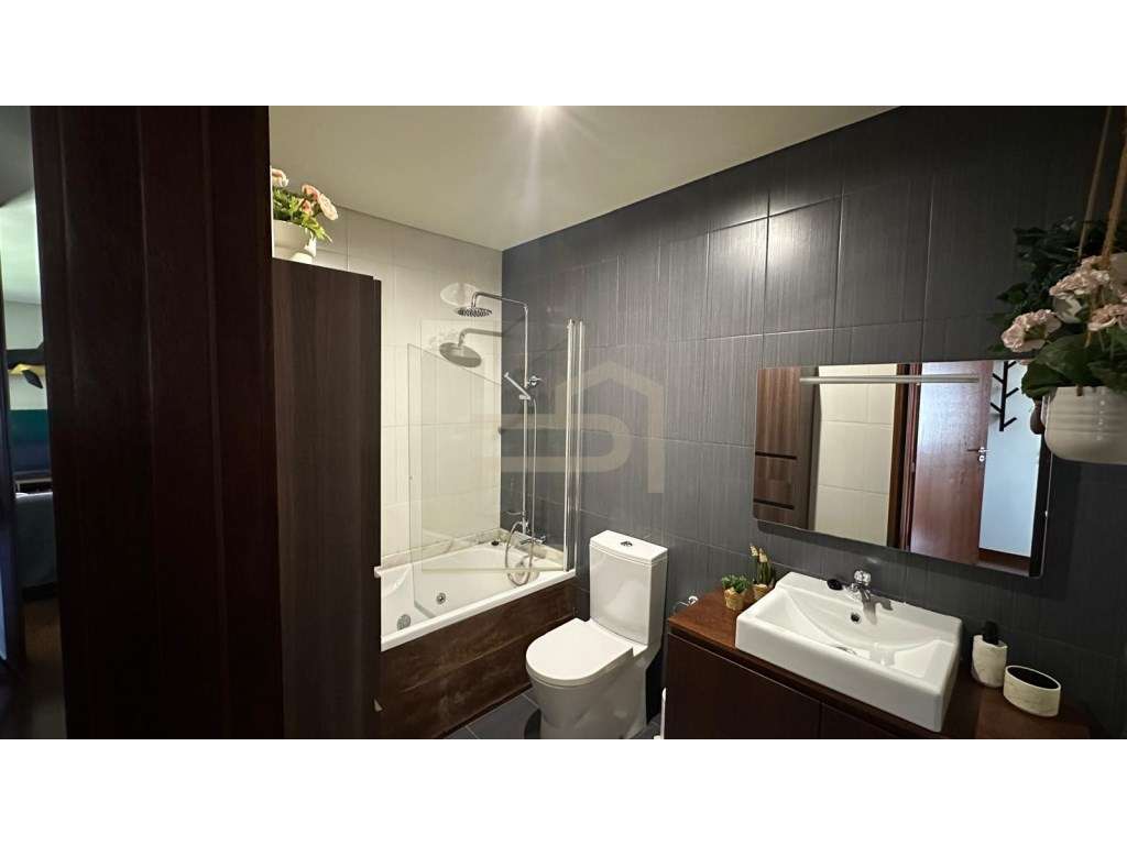 Apartamento T2 Aver-o-Mar-11