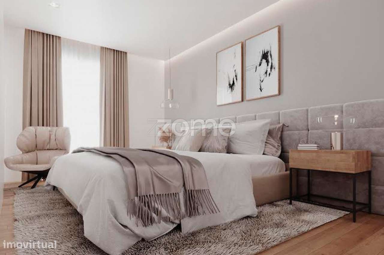 Moradia de Luxo T3 + 1 – EM PEDREIRO - Passionistas, S. M. da Feira - Grande imagem: 5/26