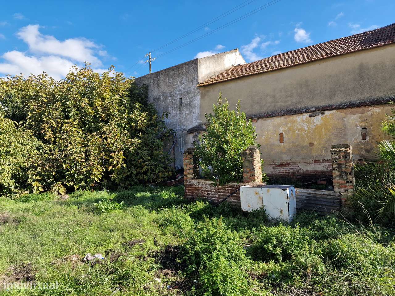 Terreno Misto com Elevado Potencial de Investimento-26