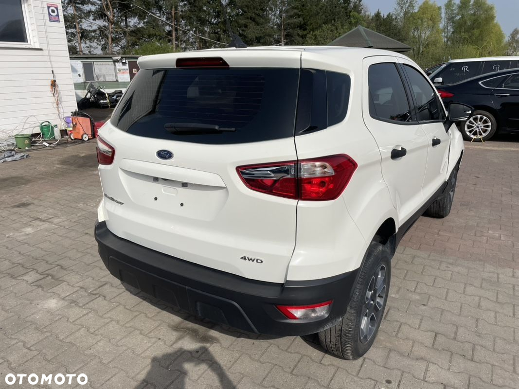 Ford EcoSport - 3