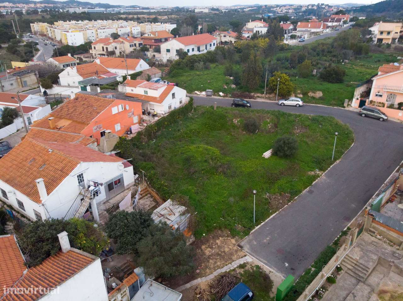Terreno Urbano em Cascais com vista Mar e Serra de Sintra - Projecto l - Grande imagem: 2/15