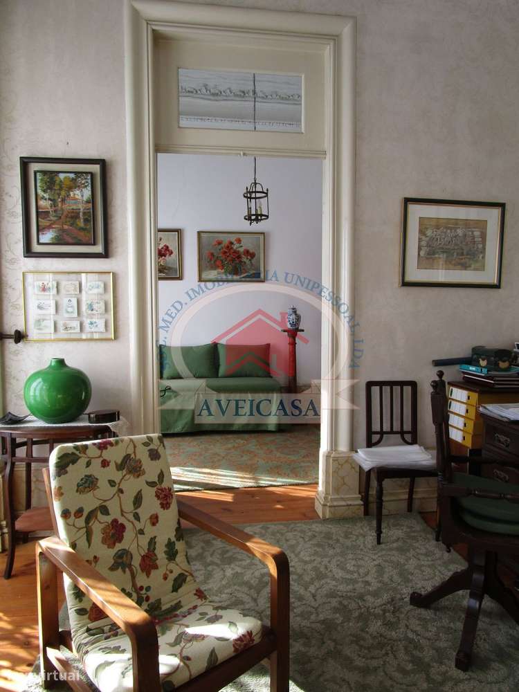 PALACETE NO CENTRO DA CIDADE DE AVEIRO-7