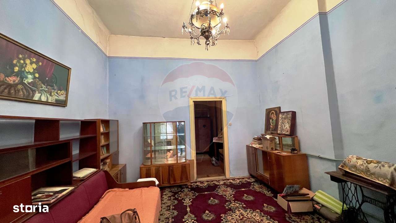 Casă / Vilă cu 3 camere de vânzare pe strada Domnească, Galați-3