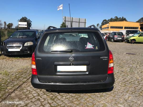 Opel Astra1.4 16V Caravan 1998 - Para Peças - 3