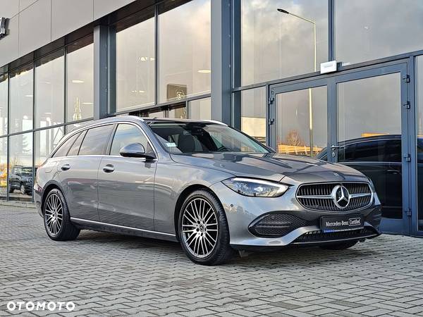 Mercedes-Benz Klasa C 220 d Avantgarde - 3