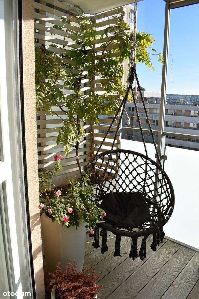 Czteropokojowe z 2 balkonami w centrum Gocławia-16