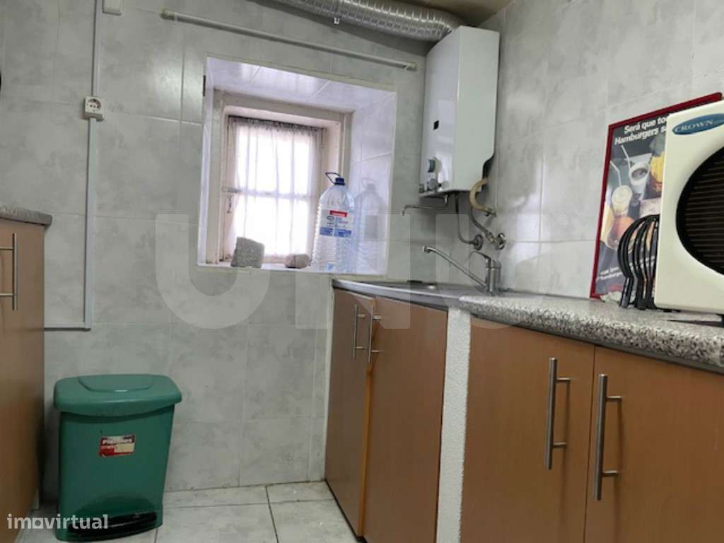 Edifício para Reabilitar na Judiaria da Covilhã - Localização Histó...-13