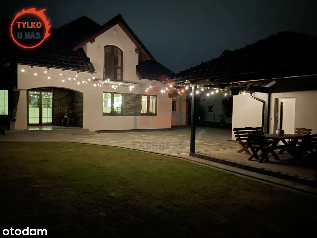 Nowoczesny dom łączący przestrzeń, naturę, komfort - Pełny obrazek: 4/18