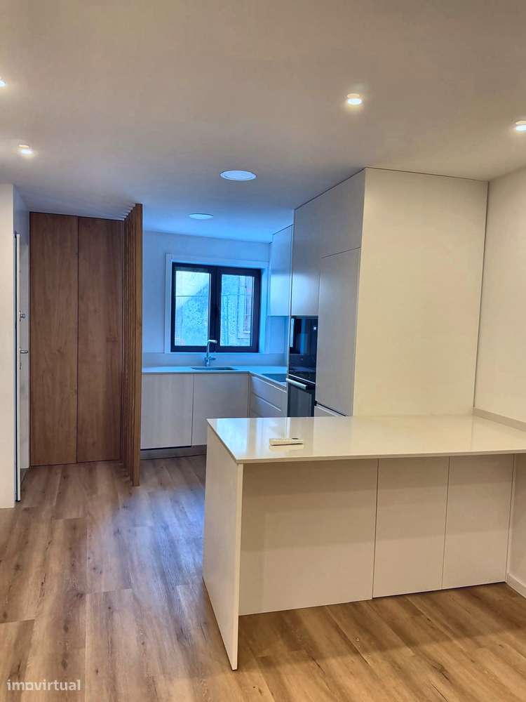 Apartamento T1 novo no centro de Braga