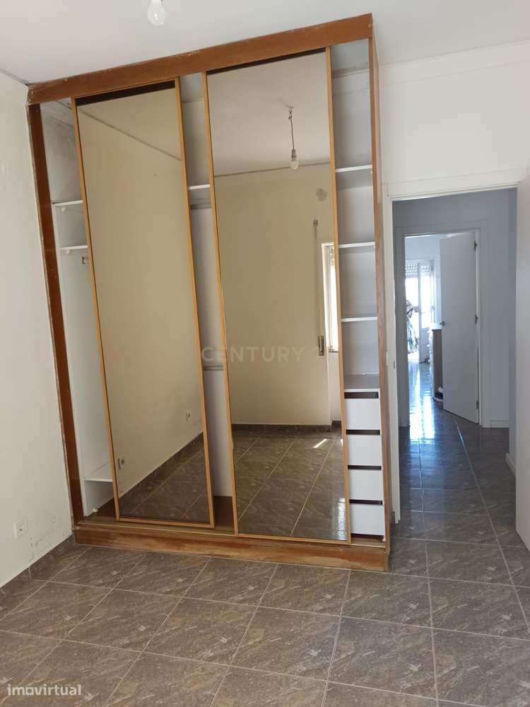 Apartamento T3 no Centro do Barreiro - Rua Miguel Bombarda-7