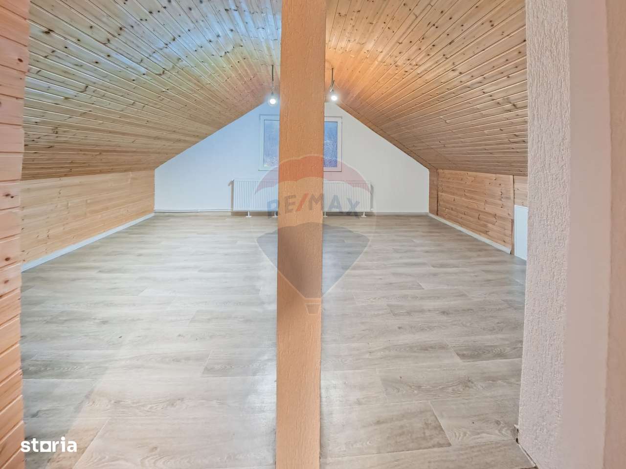 Casa cu teren de vanzare in Lespezi-10