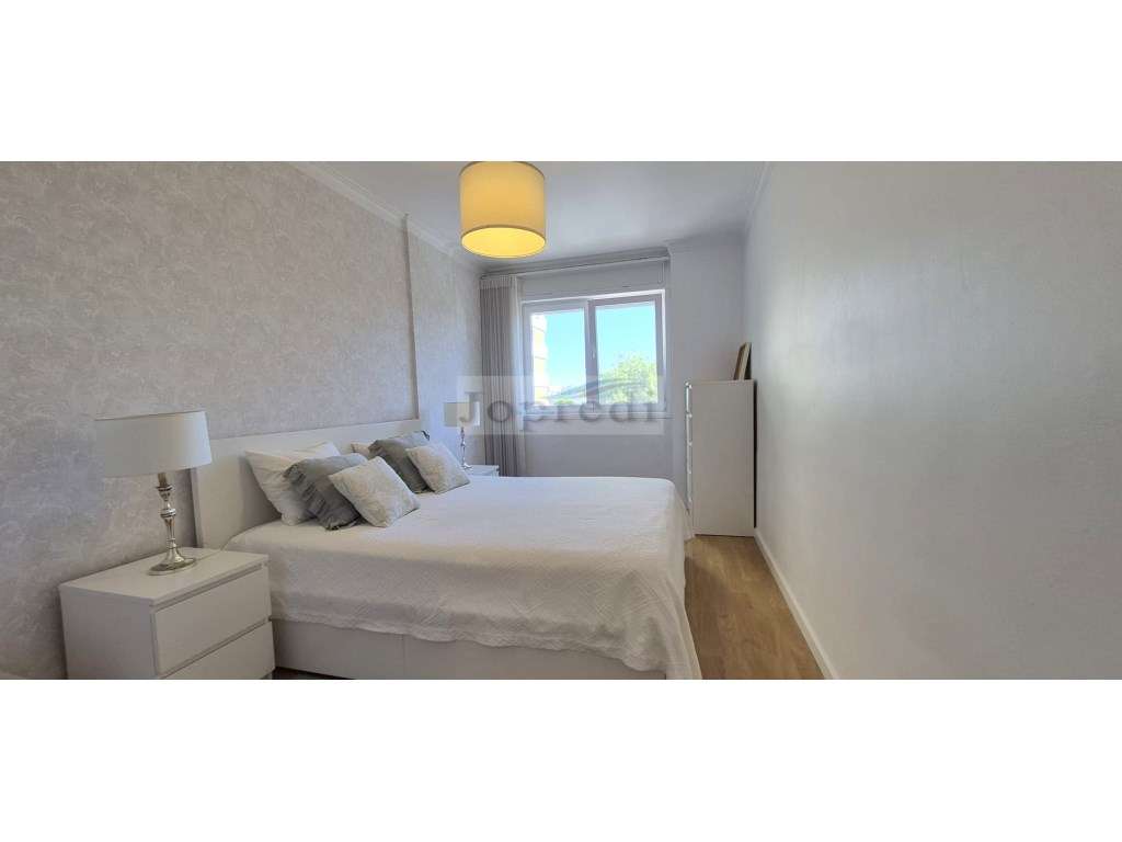 Apartamento T2 remodelado-11