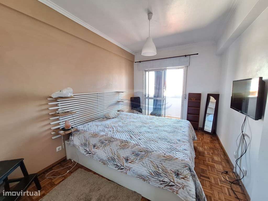 Fantástico Apartamento T3 com suíte em Zona Privilegiada Pronto hab...-10