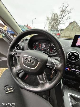 Audi A3 1.6 TDI Attraction - 26