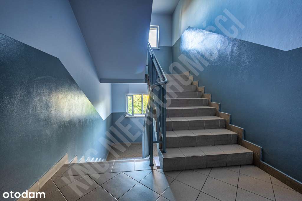 Duże, wygodne mieszkanie w atrakcyjnej cenie!-17