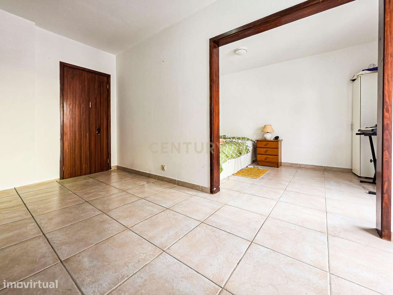 Apartamento T3 nas Fontainhas com excelente luz natural-6