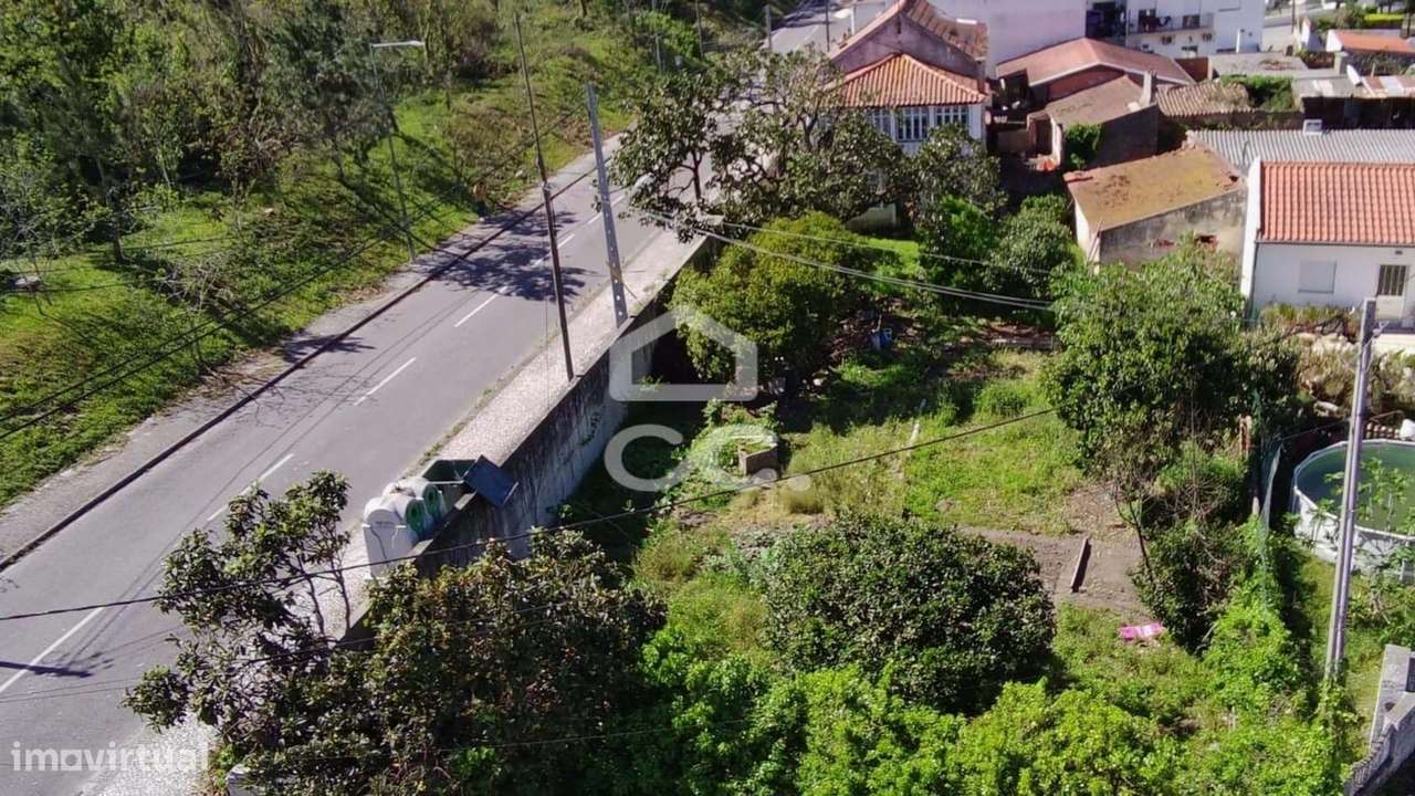 Moradia com elevado potencial na Marinha Grande – Oportunidade de inve-10