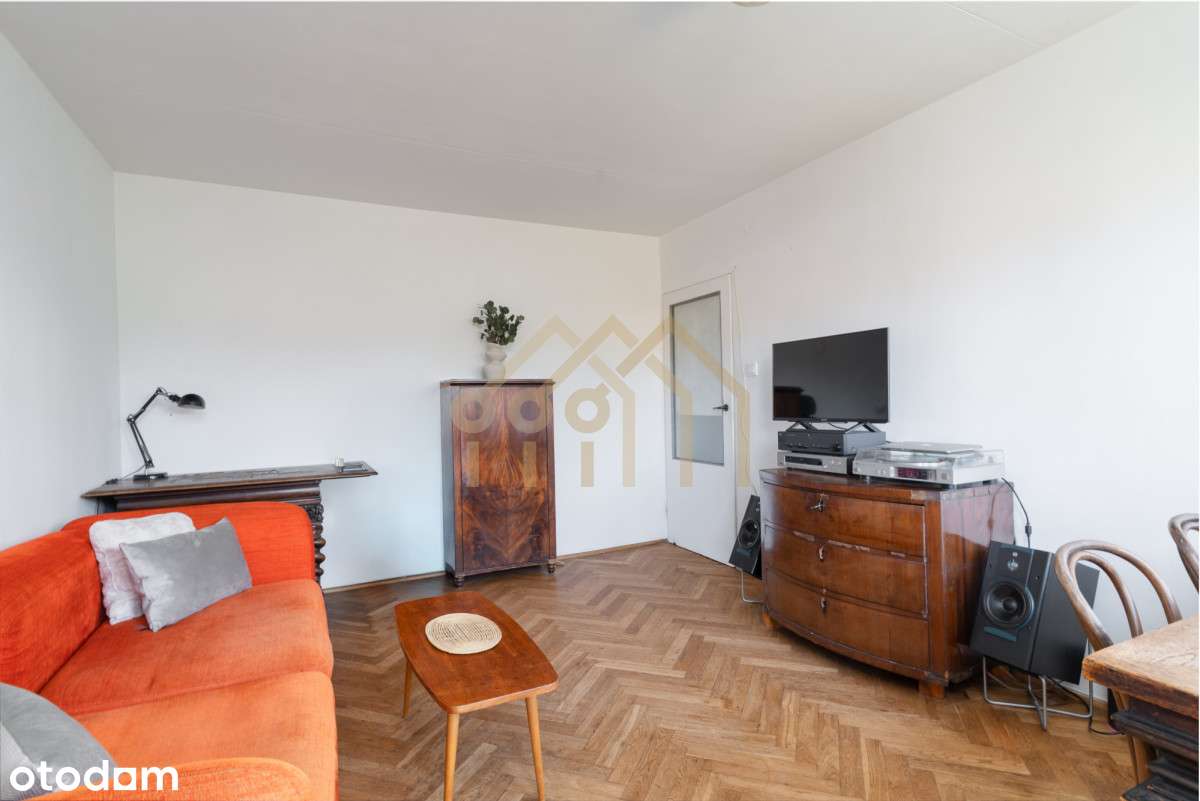 klimatyczne mieszkanie przy metrze/zieleń/Bielany-2