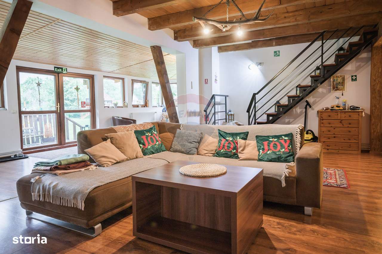 Casă de vacanță sau pensiune cu recenzii excelente, în Inima Branului - Imagine principală: 4/20