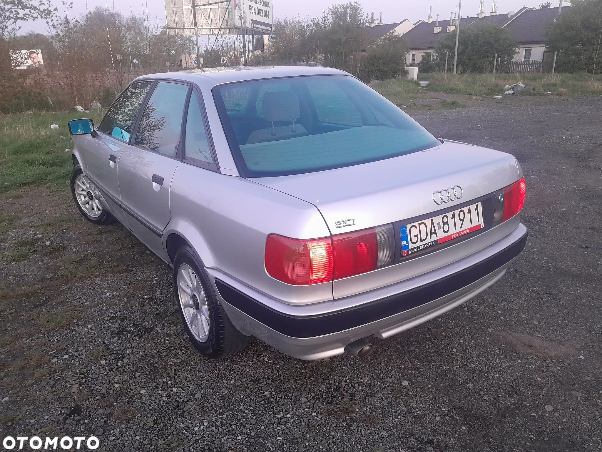 Audi 80 2.0 E - 3