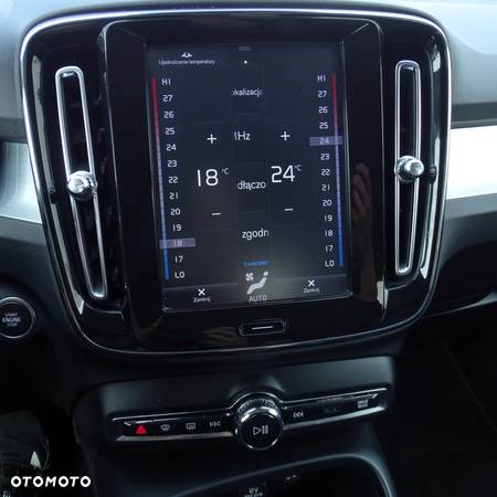 Volvo XC 40 D3 - 19