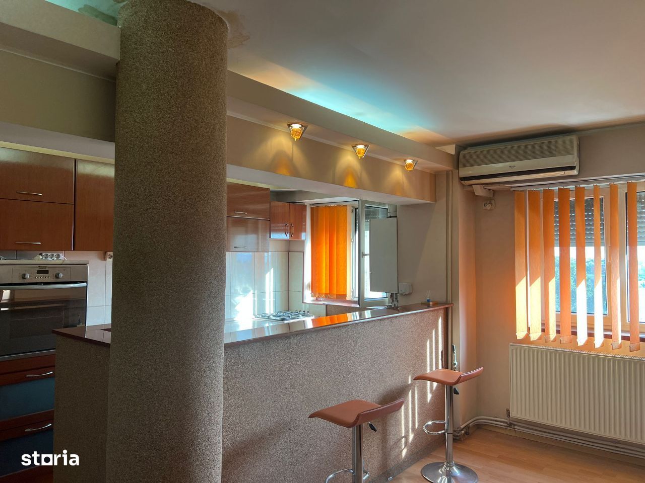 Apartament cu 4 Decomandate pe Calea Bucuresti