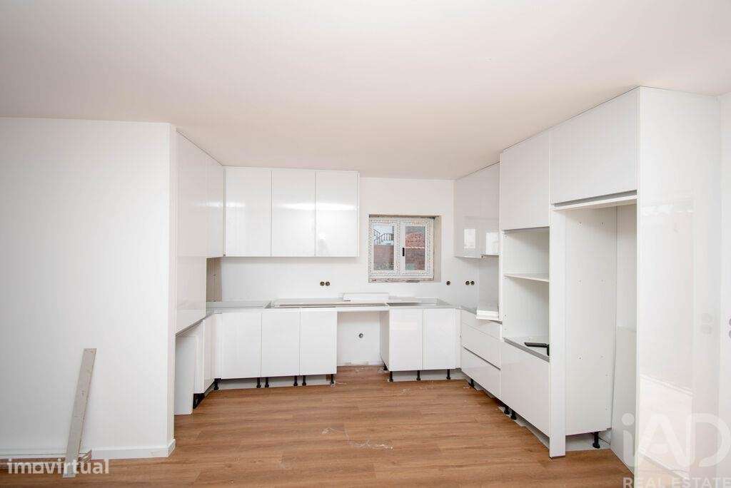 Andar de moradia T4 em Monte Real e Carvide de 167 m2 - Grande imagem: 3/22