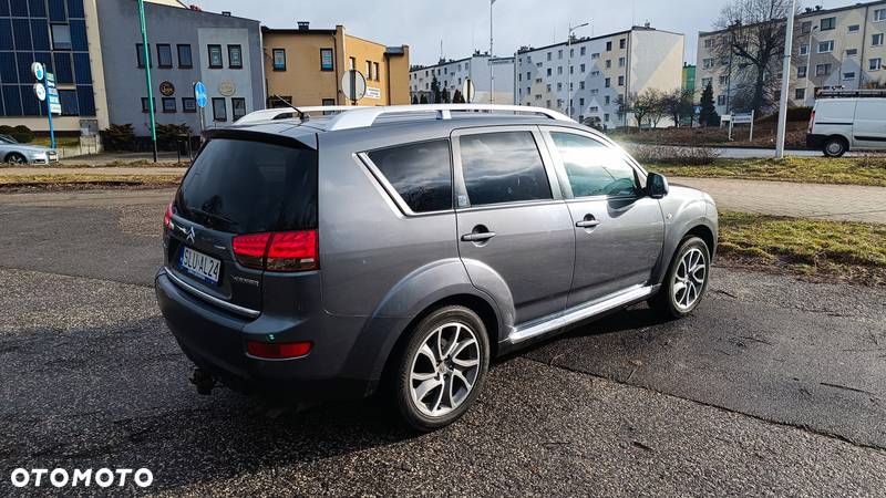 Citroën C-Crosser 2.2 HDi Exclusive - 3