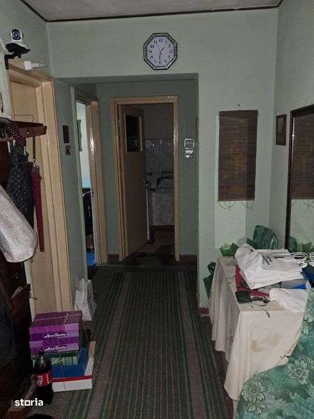 Apartament cu 4 camere de vanzare in Craiova - Imagine principală: 4/8