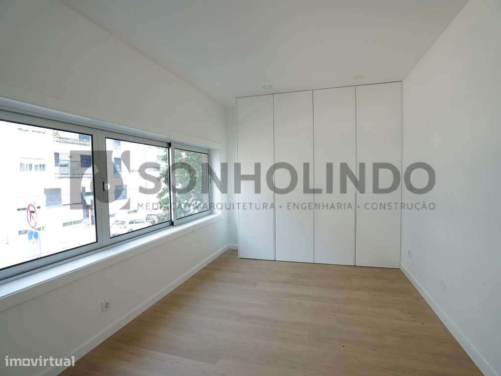 Apartamento T2 remodelado no centro de Gueifães.-15