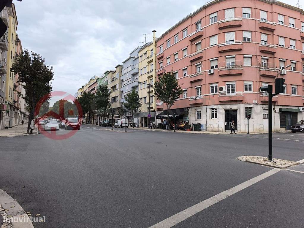 Apartamento T1 com Anexo - Grande imagem: 4/38