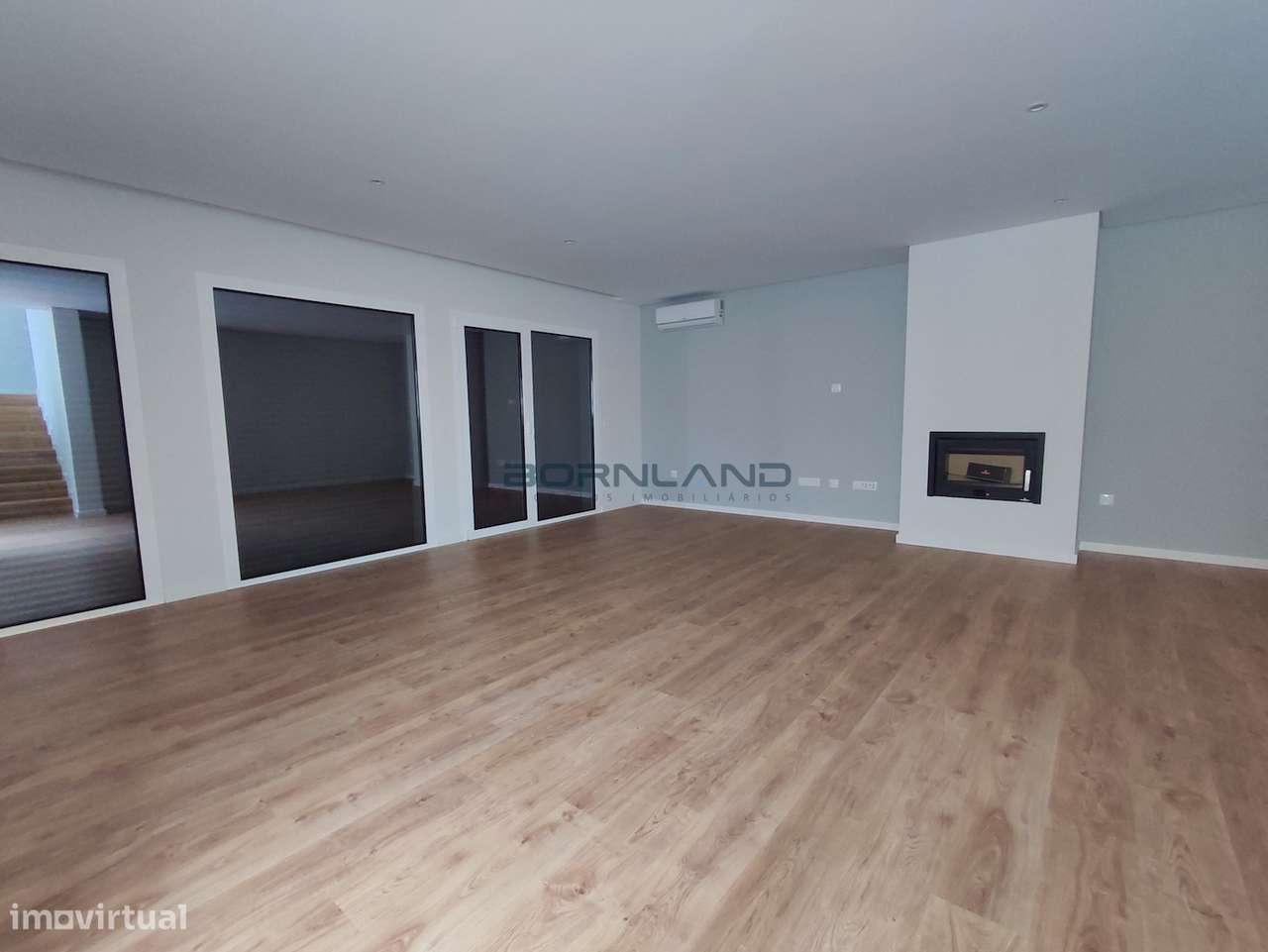 Moradia em Banda T3-4