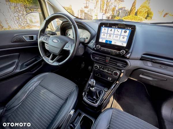 Ford EcoSport - 6