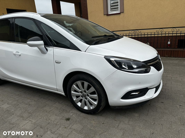 Opel Zafira 1.6 CDTI Plus S&S - 2