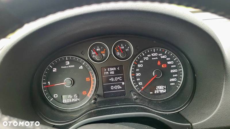 Audi A3 1.6 TDI Sportback Ambiente - 7