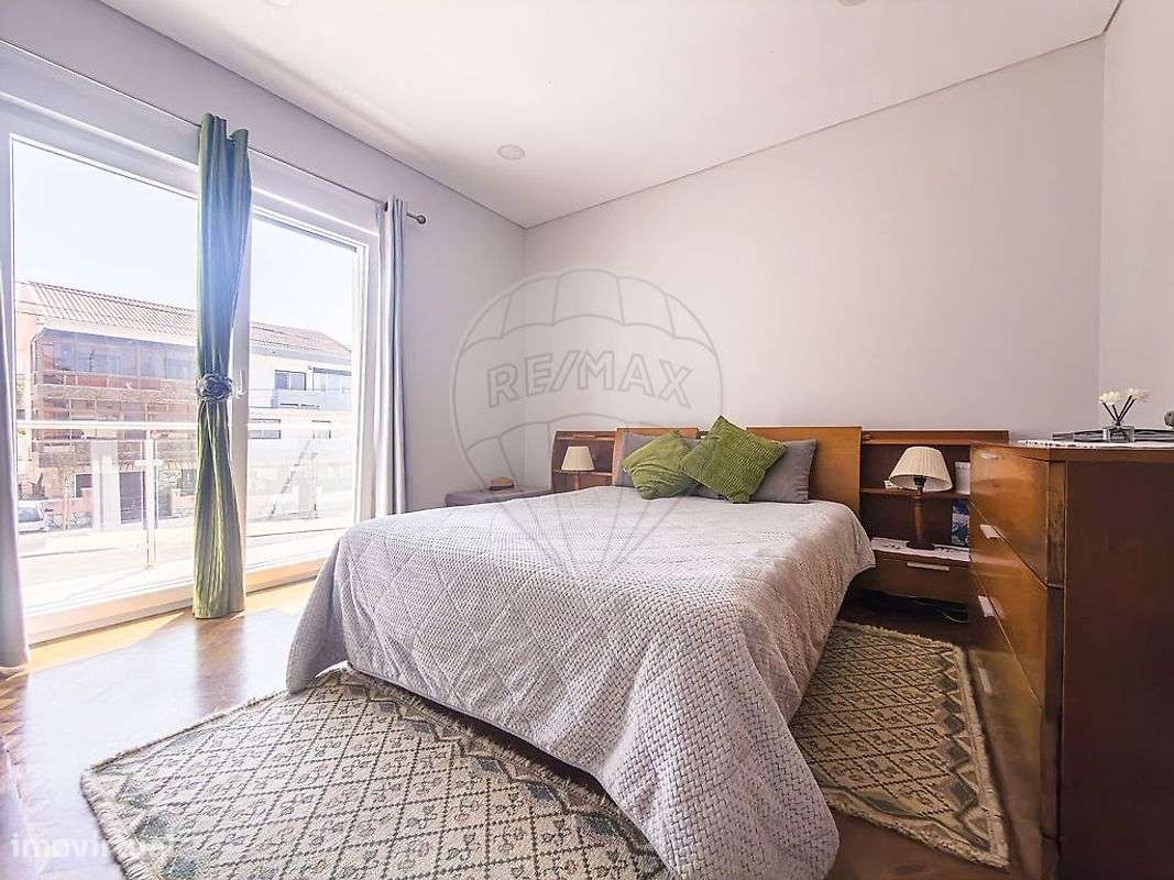 Moradia T4 para venda-10