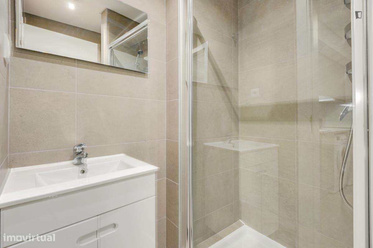 Estúdio - localizado em Baixa Coimbra - Grande imagem: 5/5