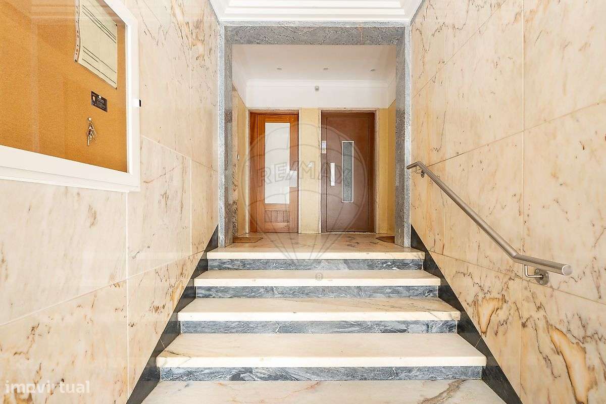 Escritório T12 para arrendamento - Grande imagem: 5/27