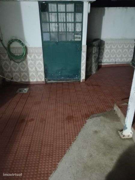 T2 com arrumos e garagem - Grande imagem: 5/5