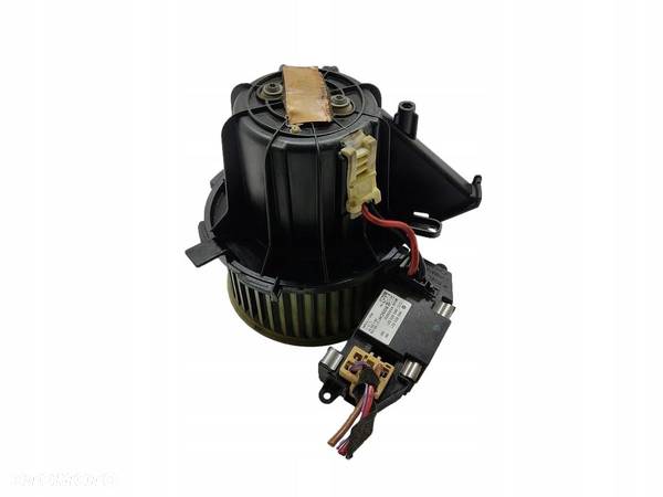 WENTYLATOR DMUCHAWA NAWIEWU AUDI A4 B8 8K1820021 2008-2013 EUROPA - 1