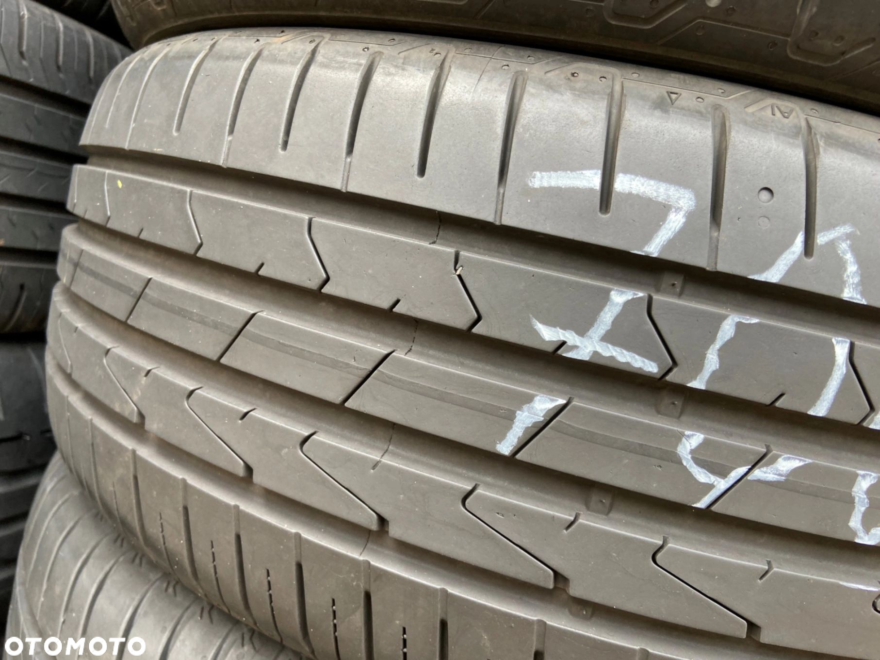 225/50/17 Hankook Ventus Prime 3_6,6mm_2szt_(700) - 4